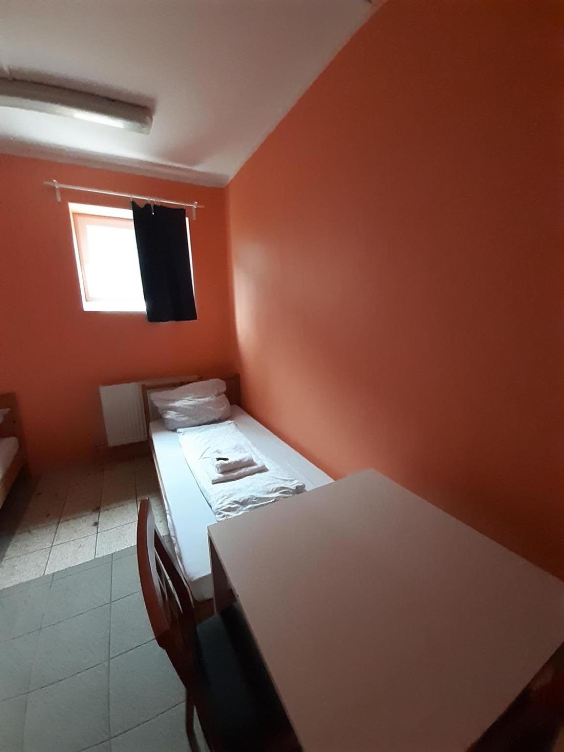 Hostel Budget Allach & Tub 19a *