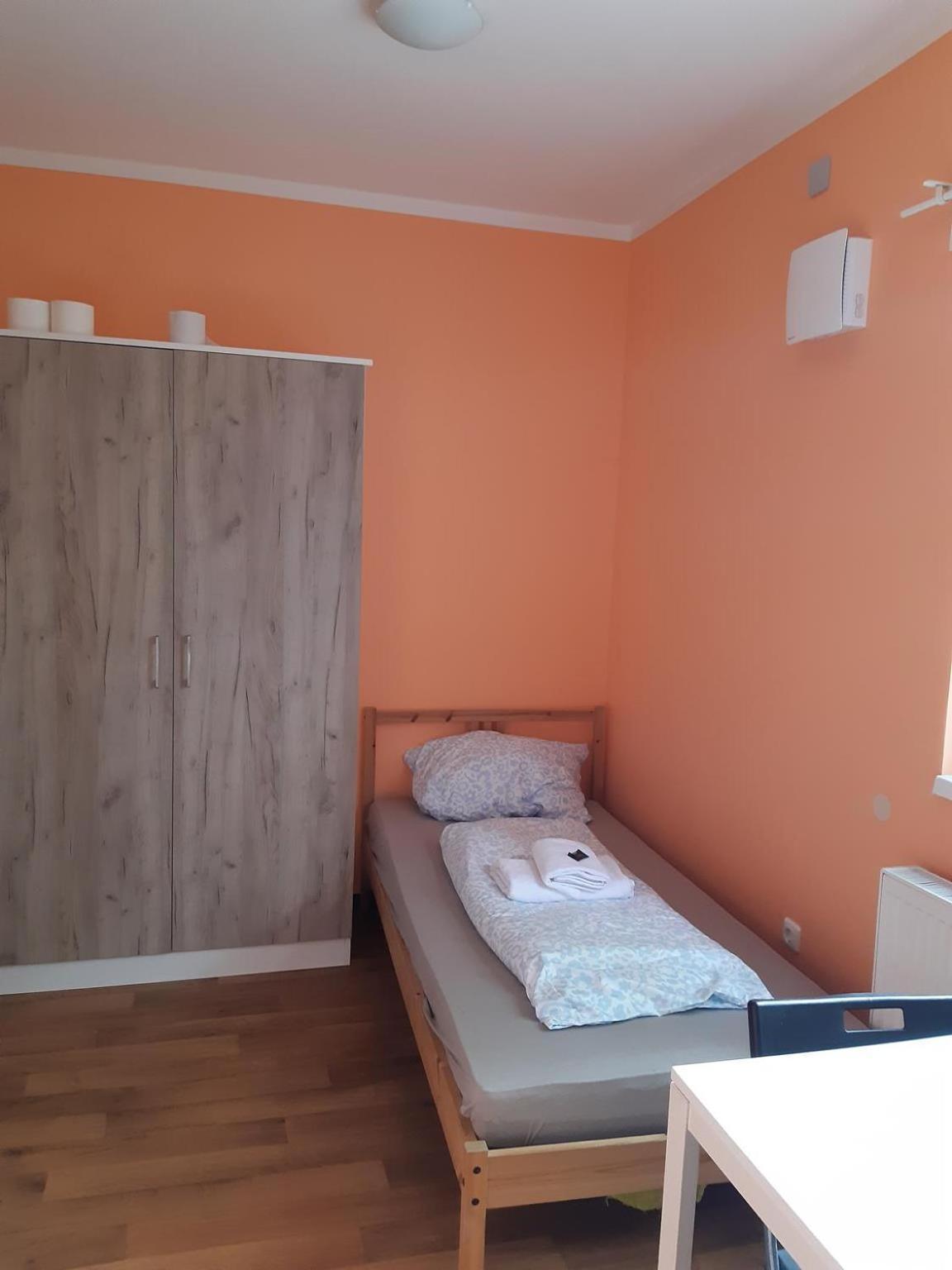 Budget Allach & Tub 19a Munique