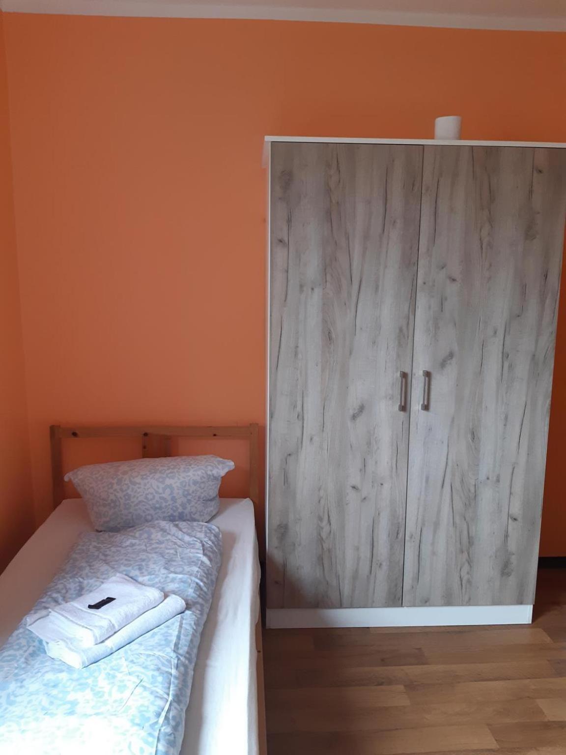Budget Allach & Tub 19a