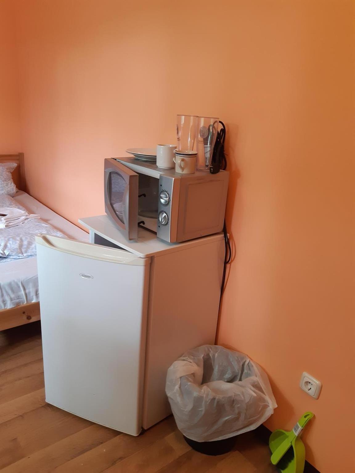 Budget Allach & Tub 19a *