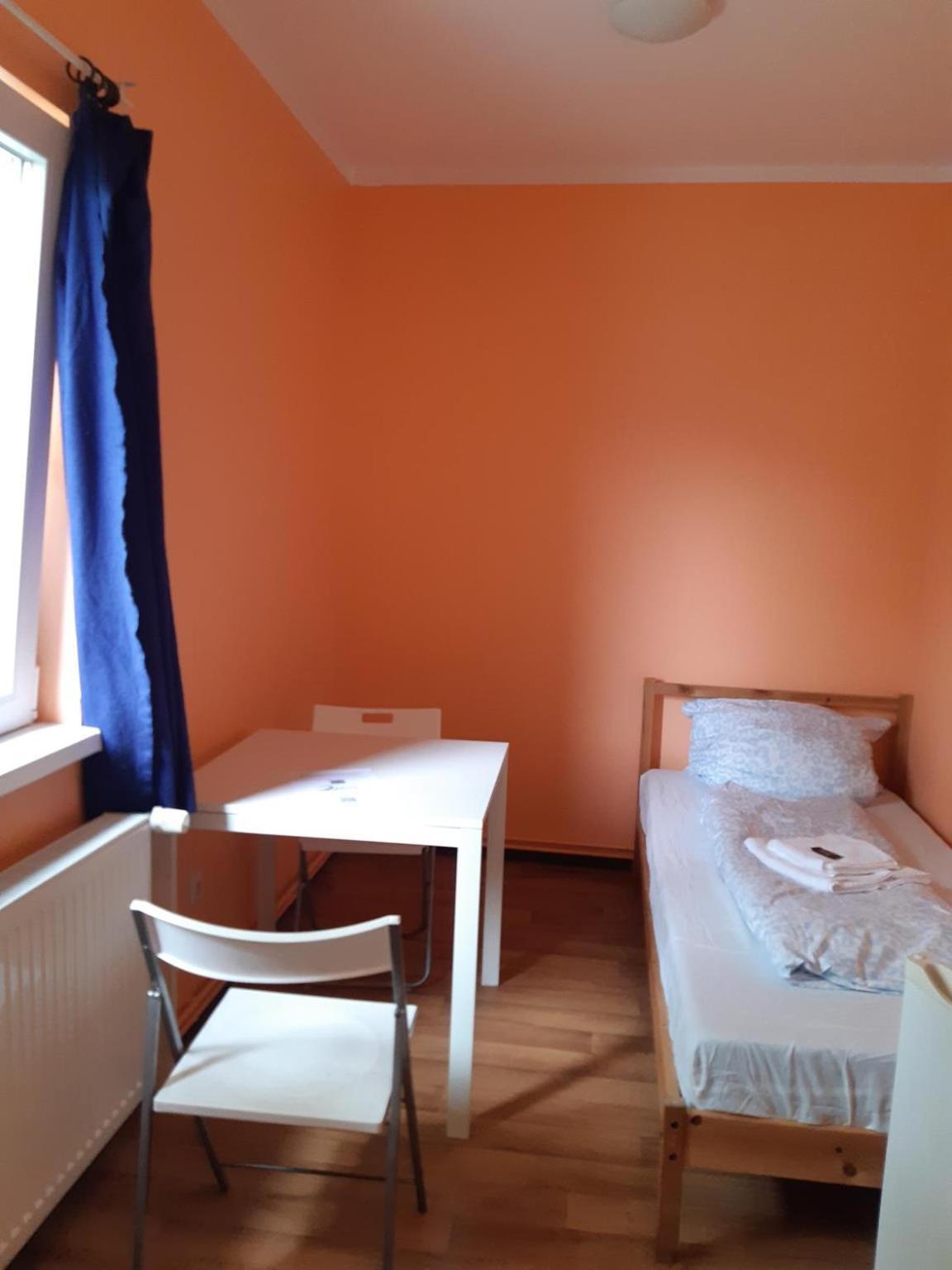 Budget Allach & Tub 19a Hostel *