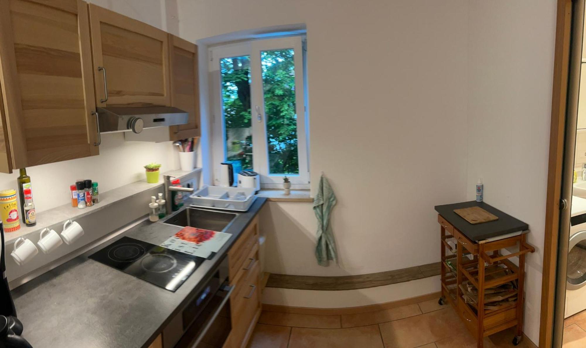 Gemuetliches In Neuhausen-nymphenburg Apartment