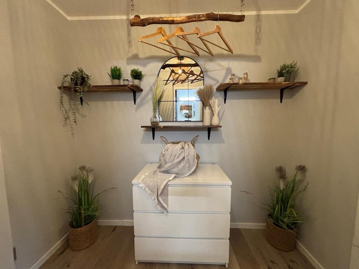 Bohemian Chic Selfie - Station Apartment