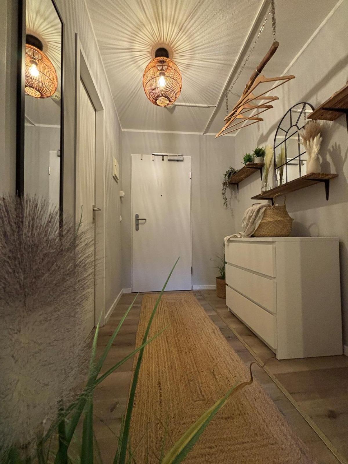 Bohemian Chic Selfie - Station Apartment Munich