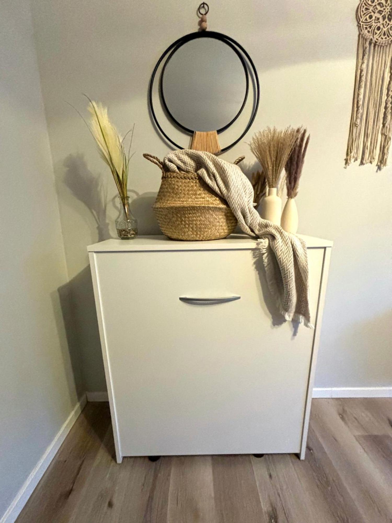Bohemian Chic Selfie - Station Apartment