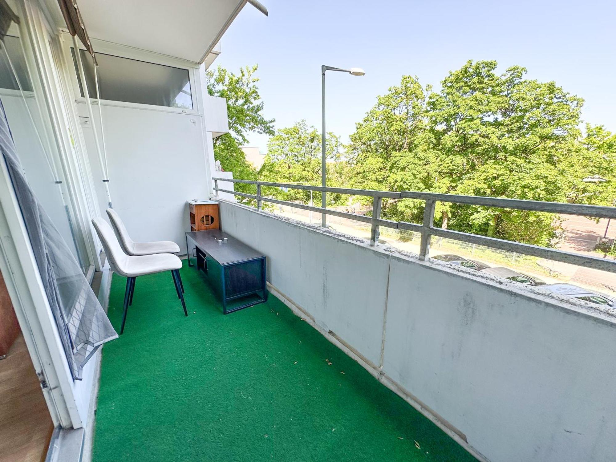 Ruhiges Apartment, Balkon, U-bahn * Munique