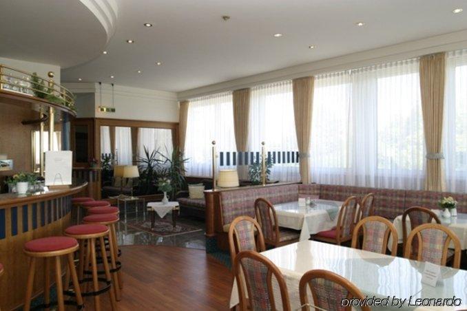 Arthotel Ana Messe Hotel