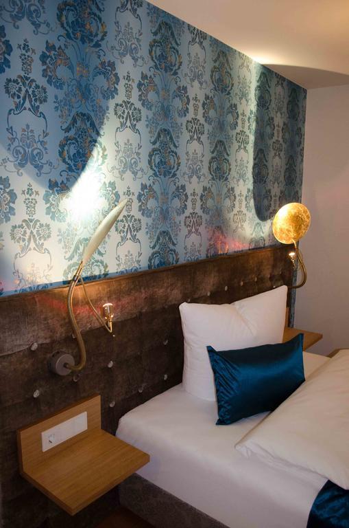 Im Bunker Aparthotel 4*
