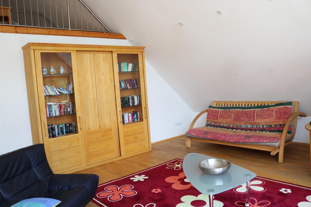 Dachgalerie 110 M2 * Munich