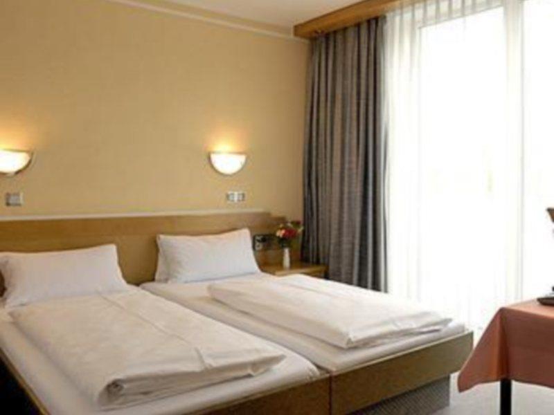Imperial Hotel Munich
