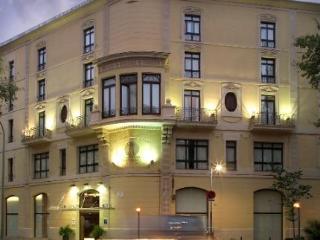 Montree Hotel 3*