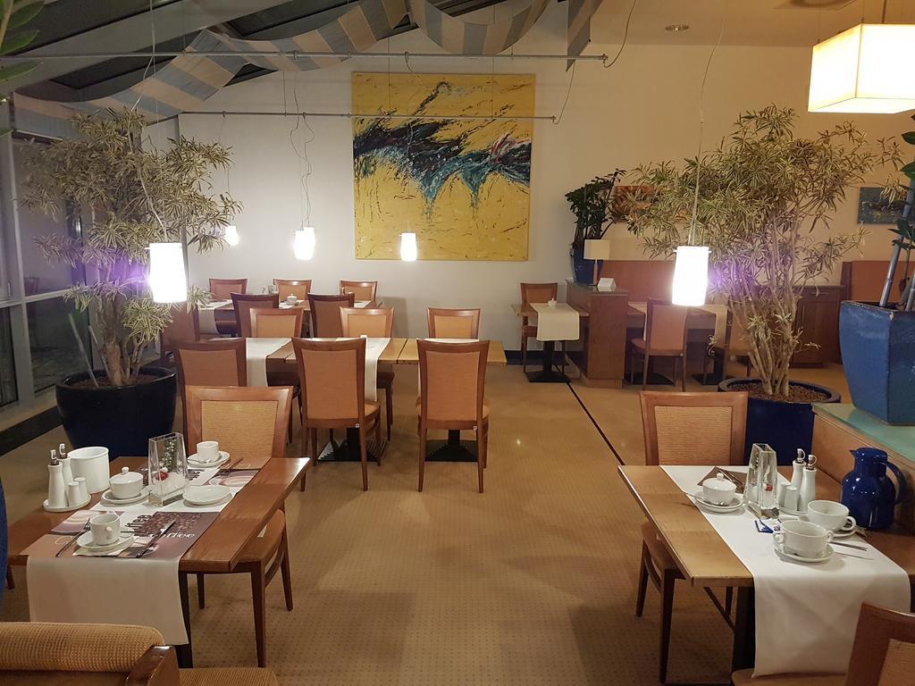 Gastehaus Am Rptc Hotel