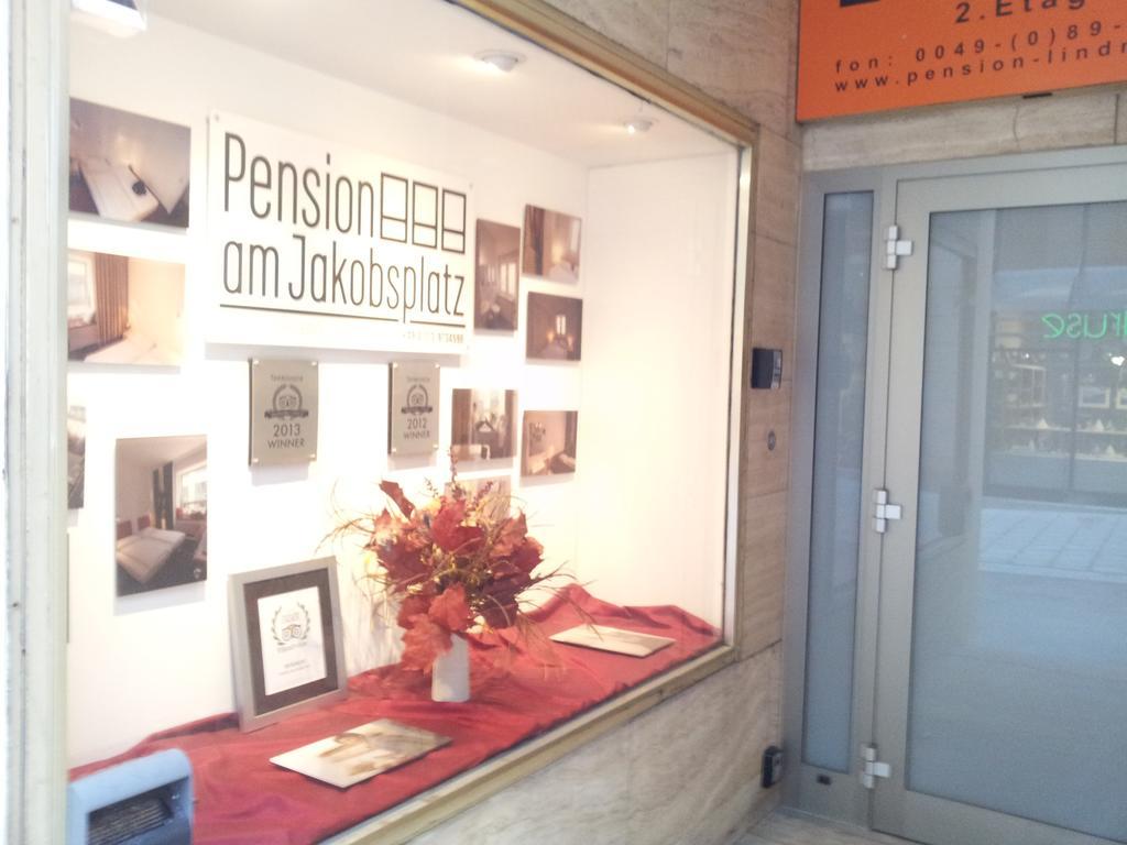 Guest house Am Jakobsplatz 3*