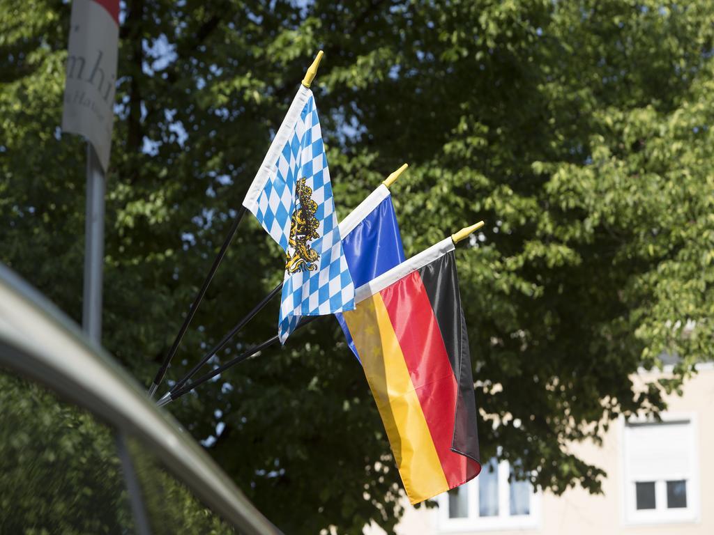Hotel Kriemhild Am Hirschgarten 3*