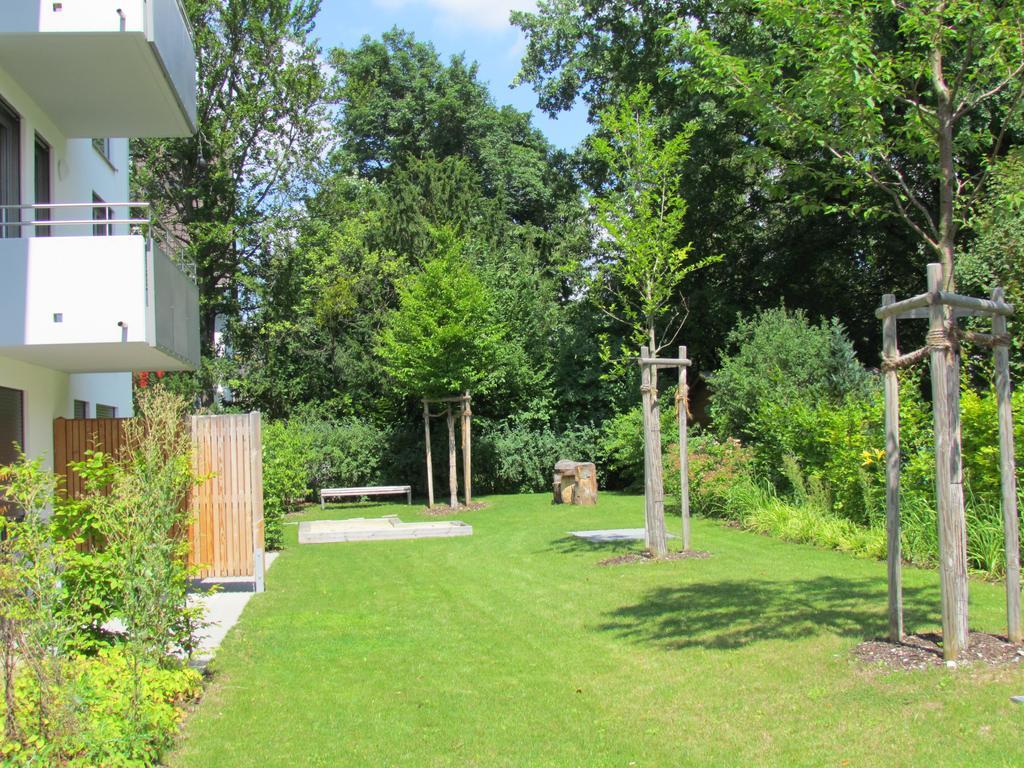 Apartment Amenity-garden-apartments *