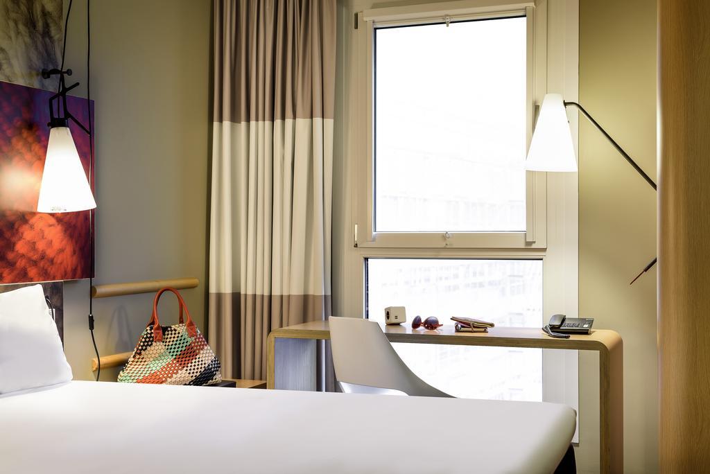 Ibis 3*