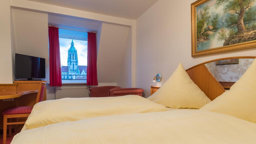 Bayernland Hotel 3*