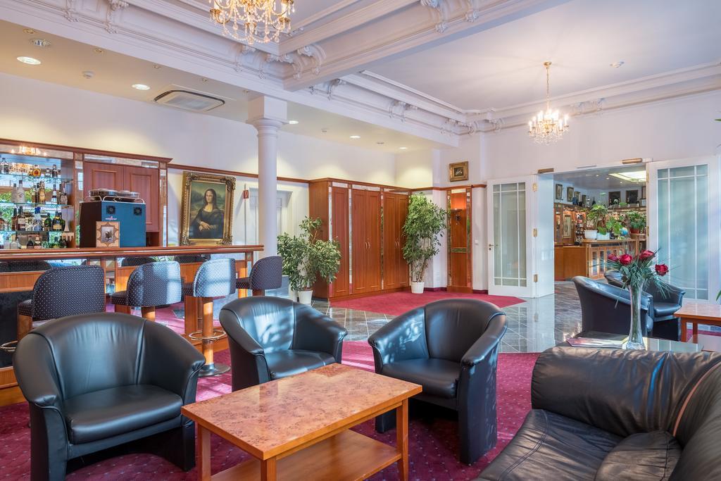 Bayernland Hotel 3*