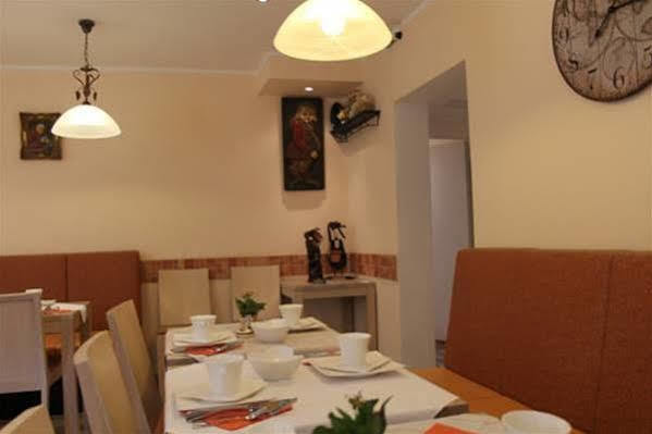 Hotel Arena Stadt 3*