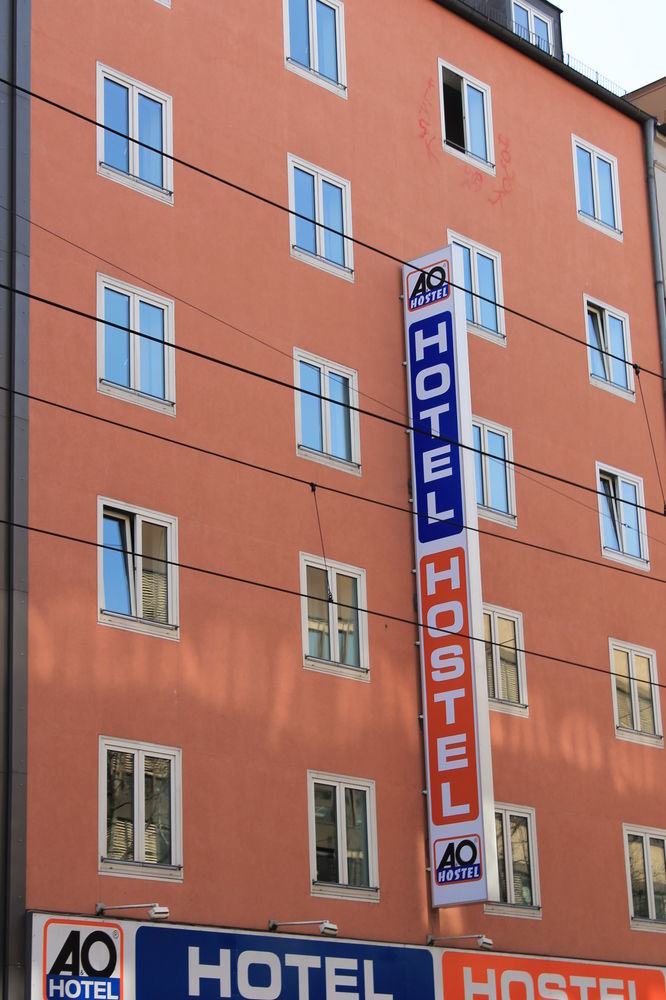 Hotel A&o Hauptbahnhof 2*