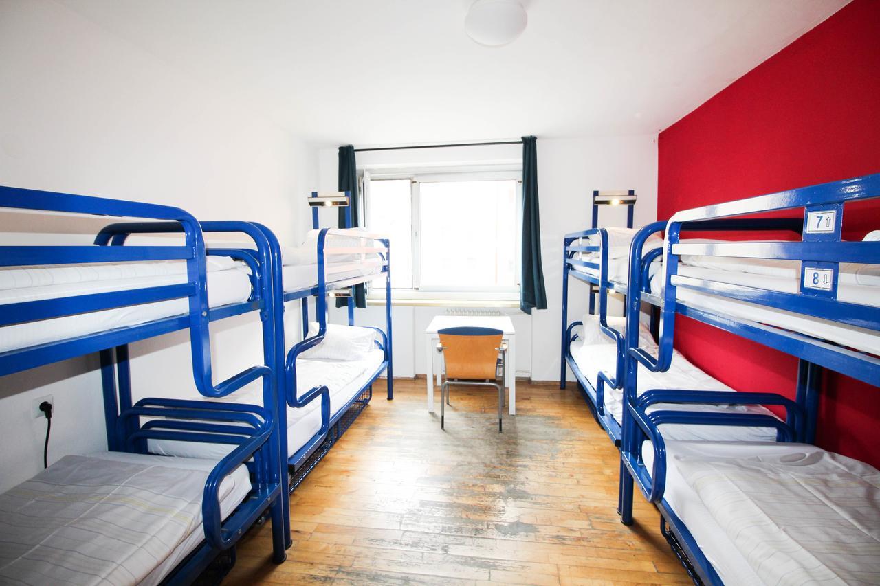 Hostel The 4you & *