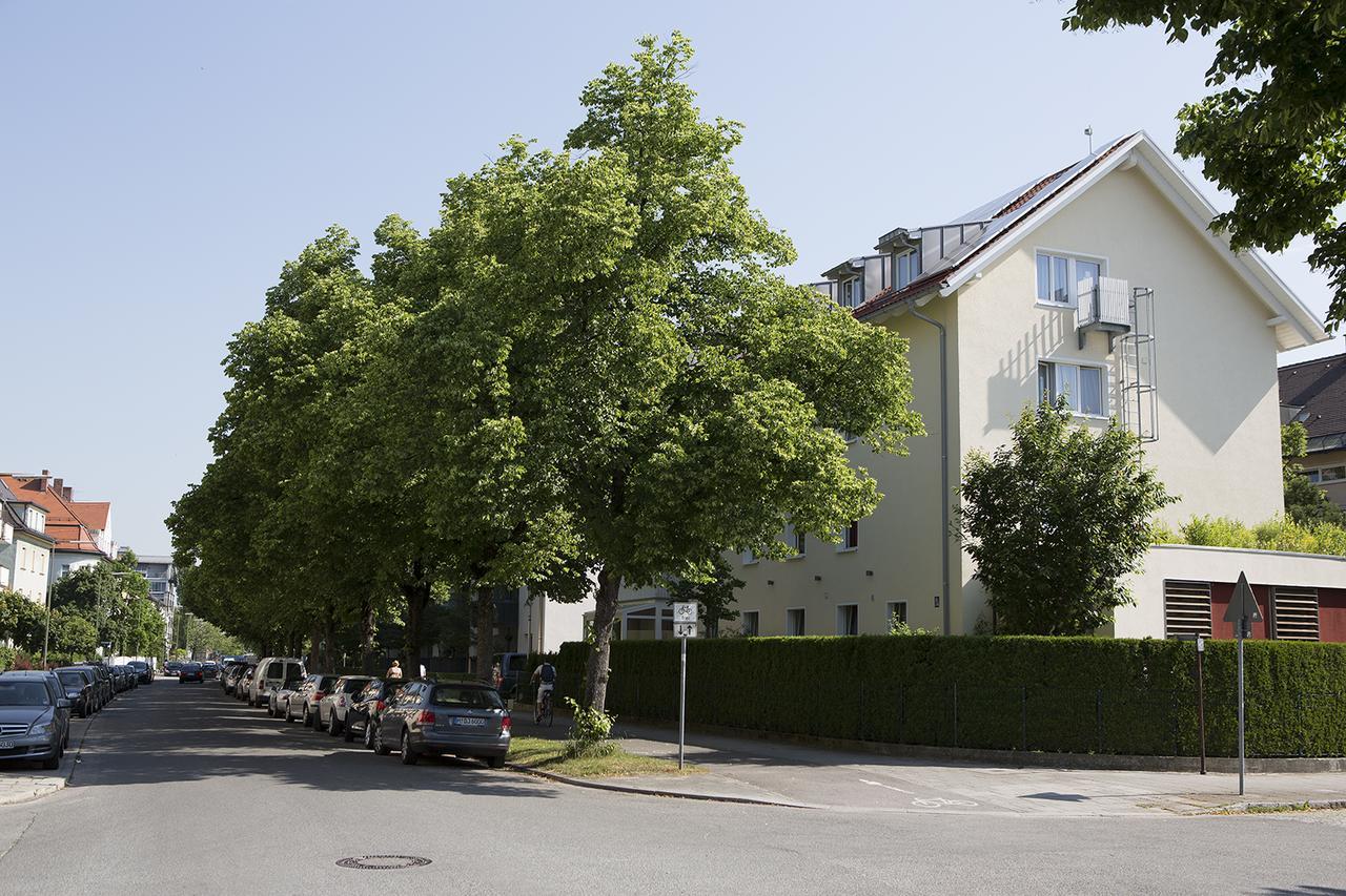 Kriemhild Am Hirschgarten Hotel Munich