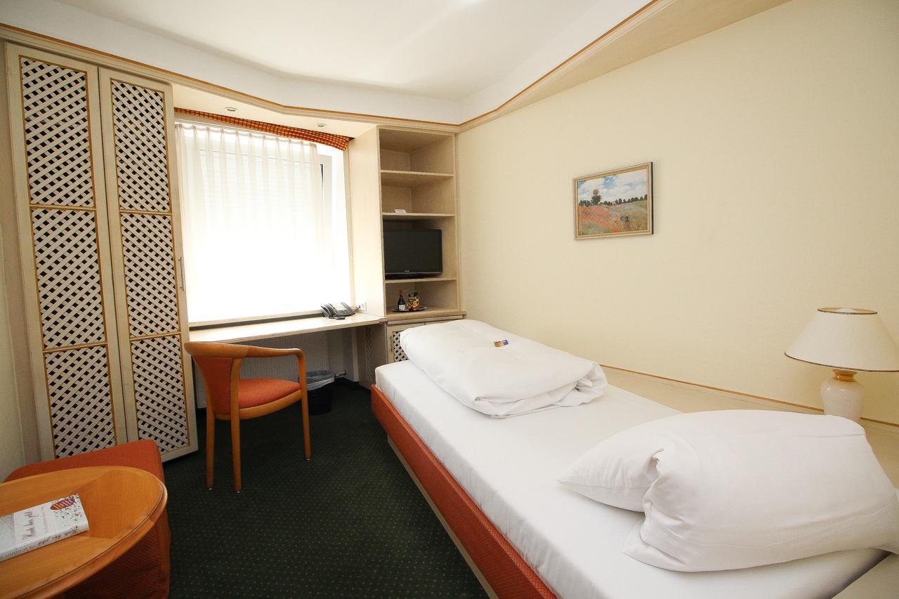 Leopold 3* Munich