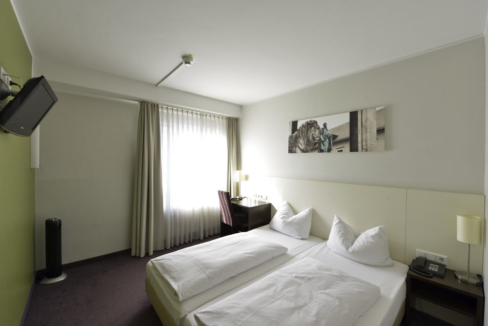 Hotel Dolomit 2*