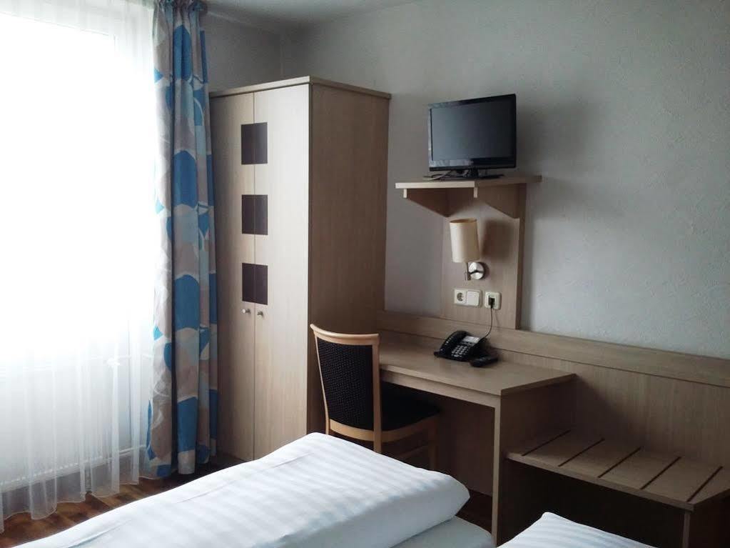Imperial Hotel 3*