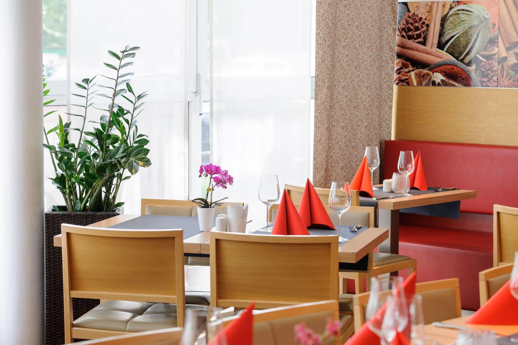 Hotel Ibis Nord 2*