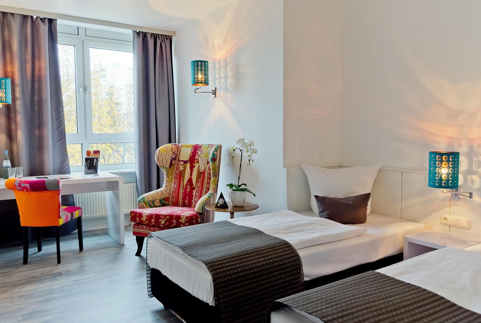Arthotel Ana Messe 3* Munique