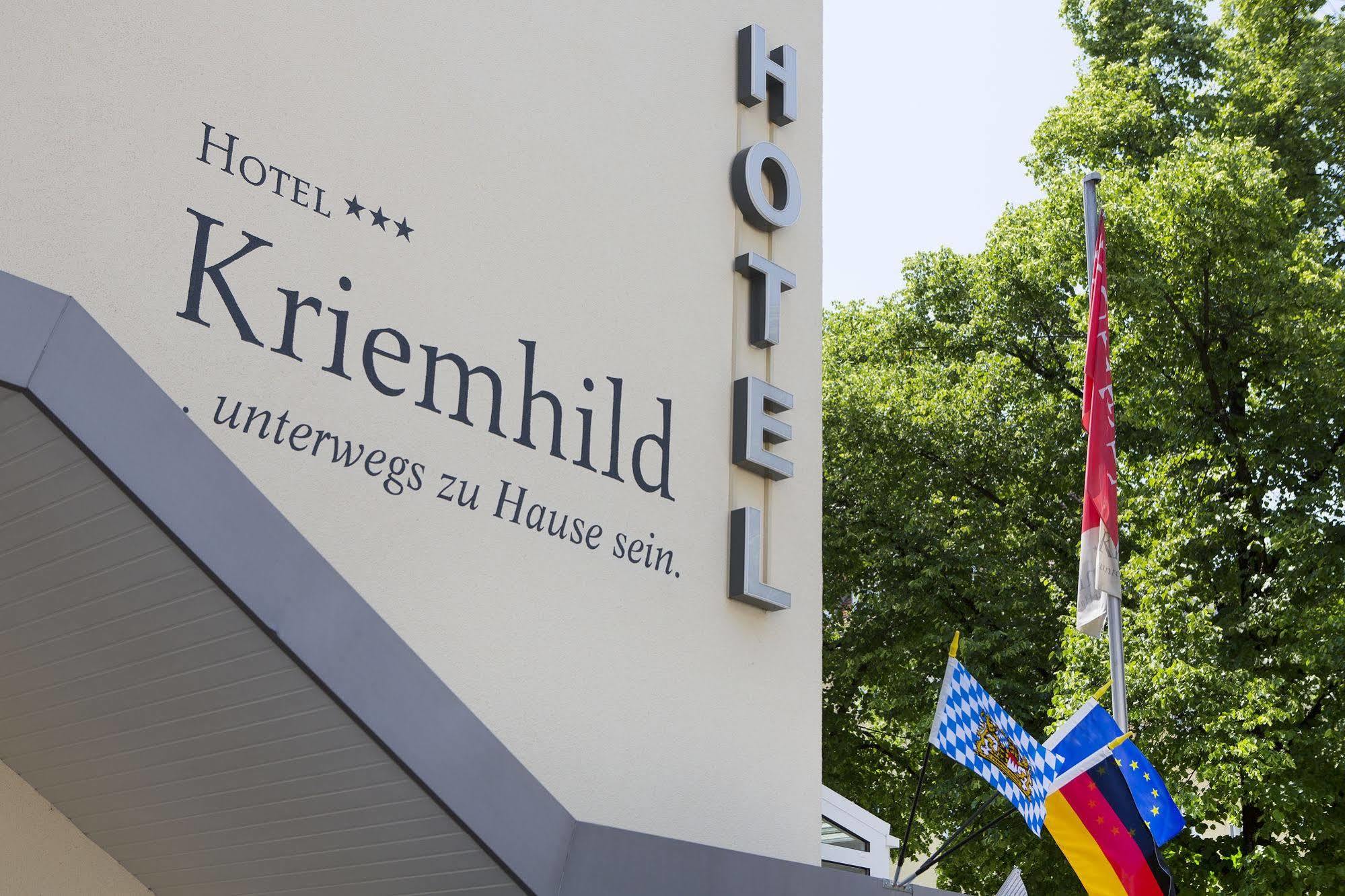 Hotel Kriemhild Am Hirschgarten 3*