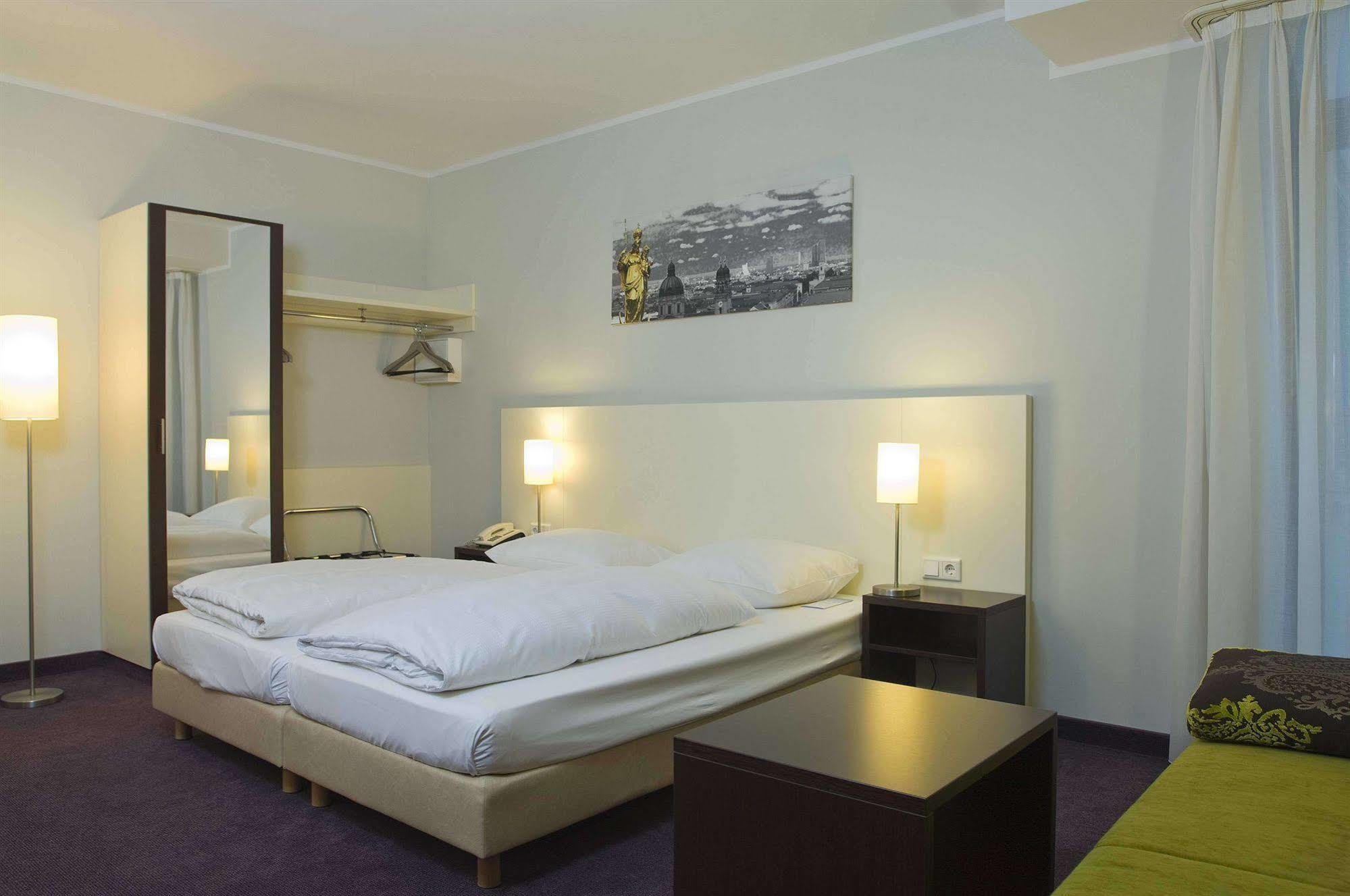 Hotel Dolomit 2*