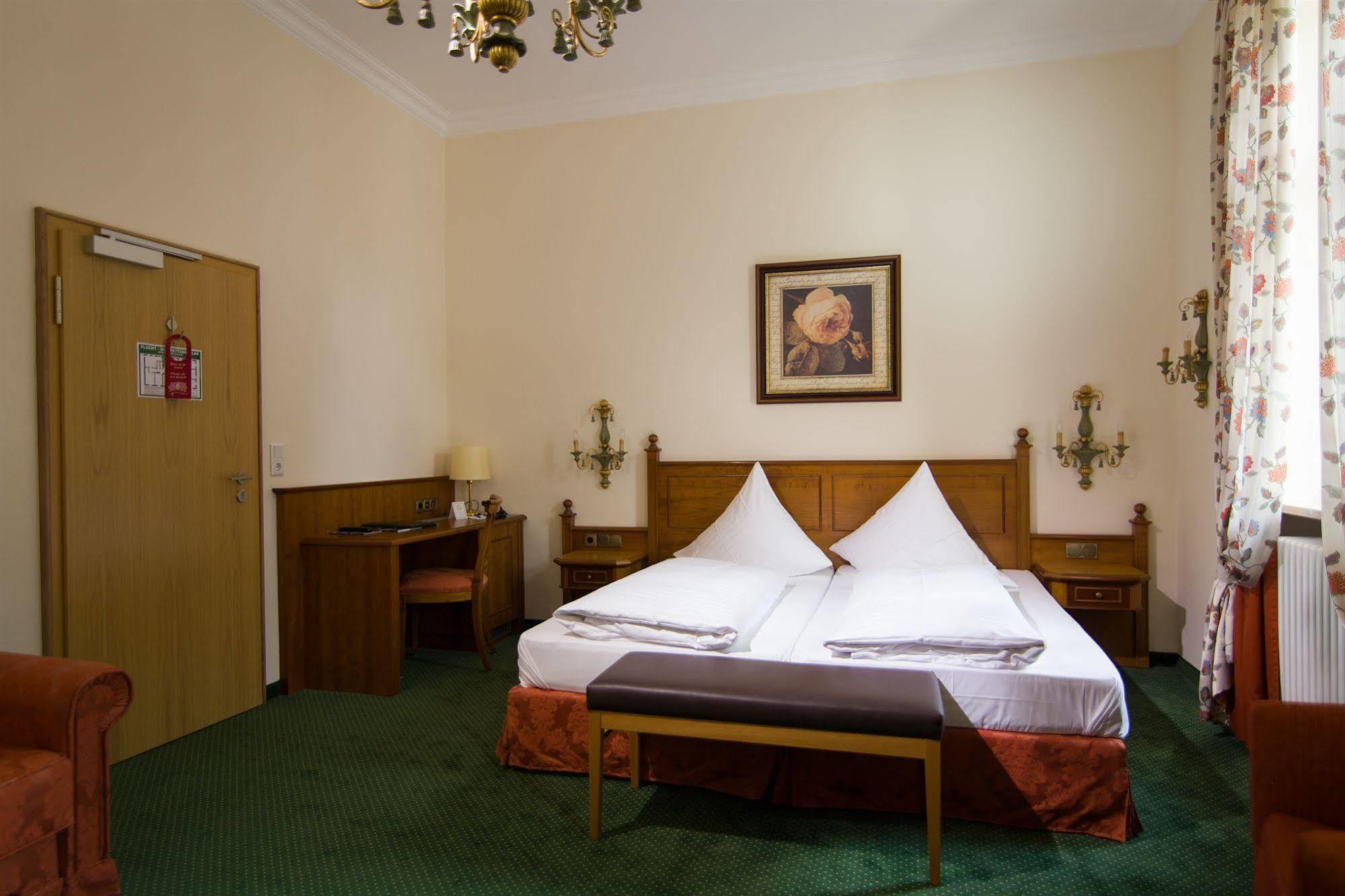 Gruenwald Hotel 3*