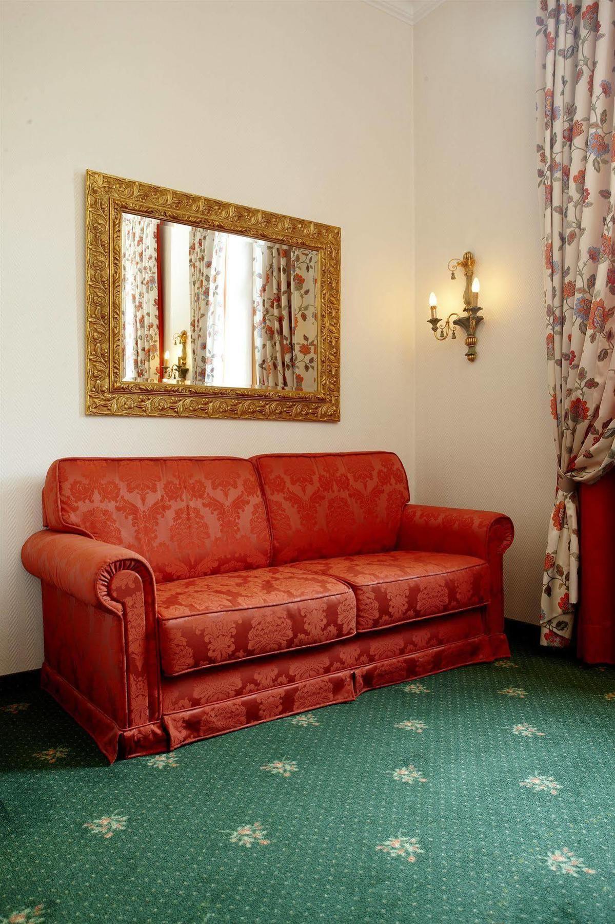 Hotel Gruenwald 3*
