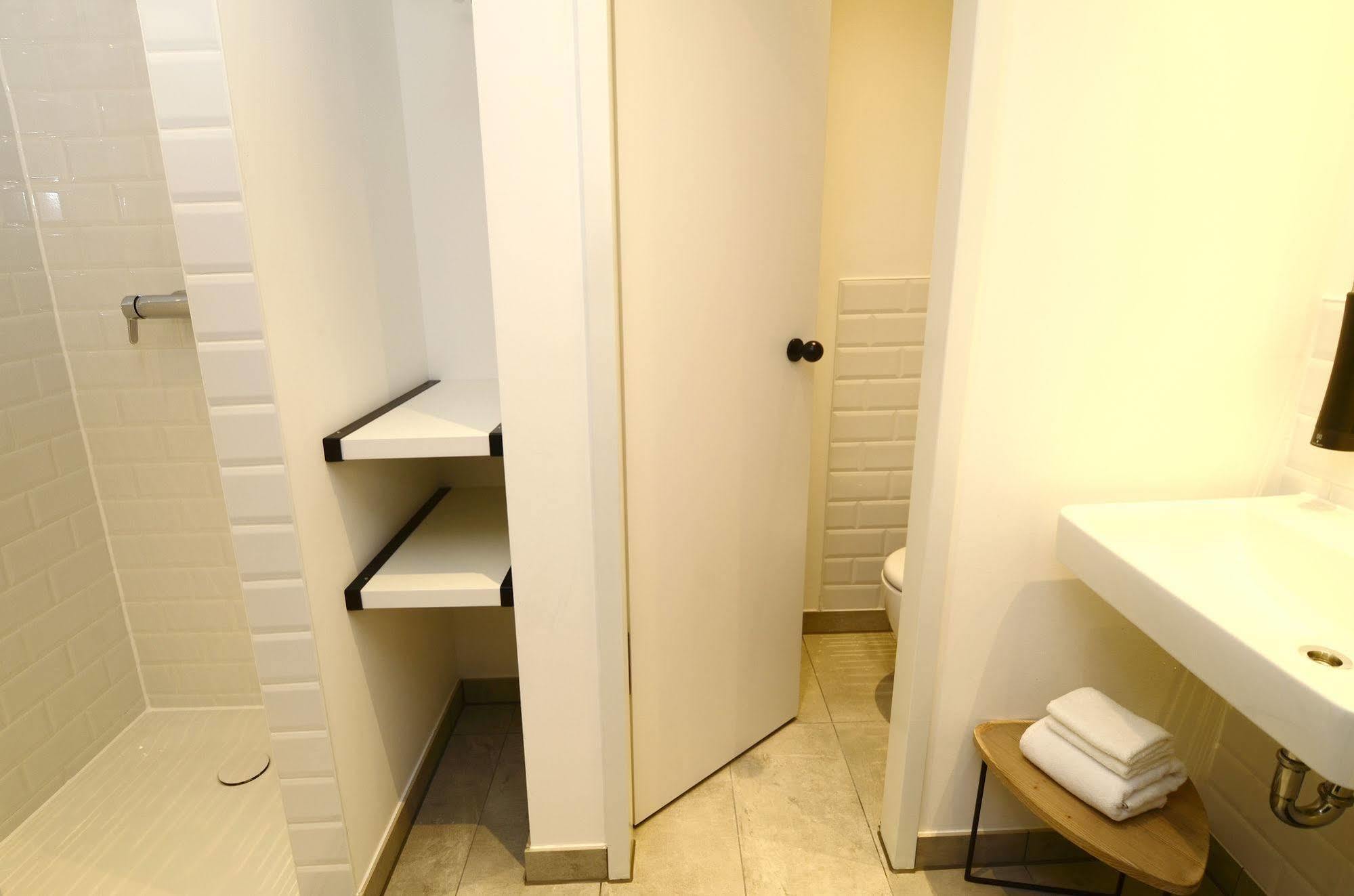 Gambino Cincinnati Hotel 3*