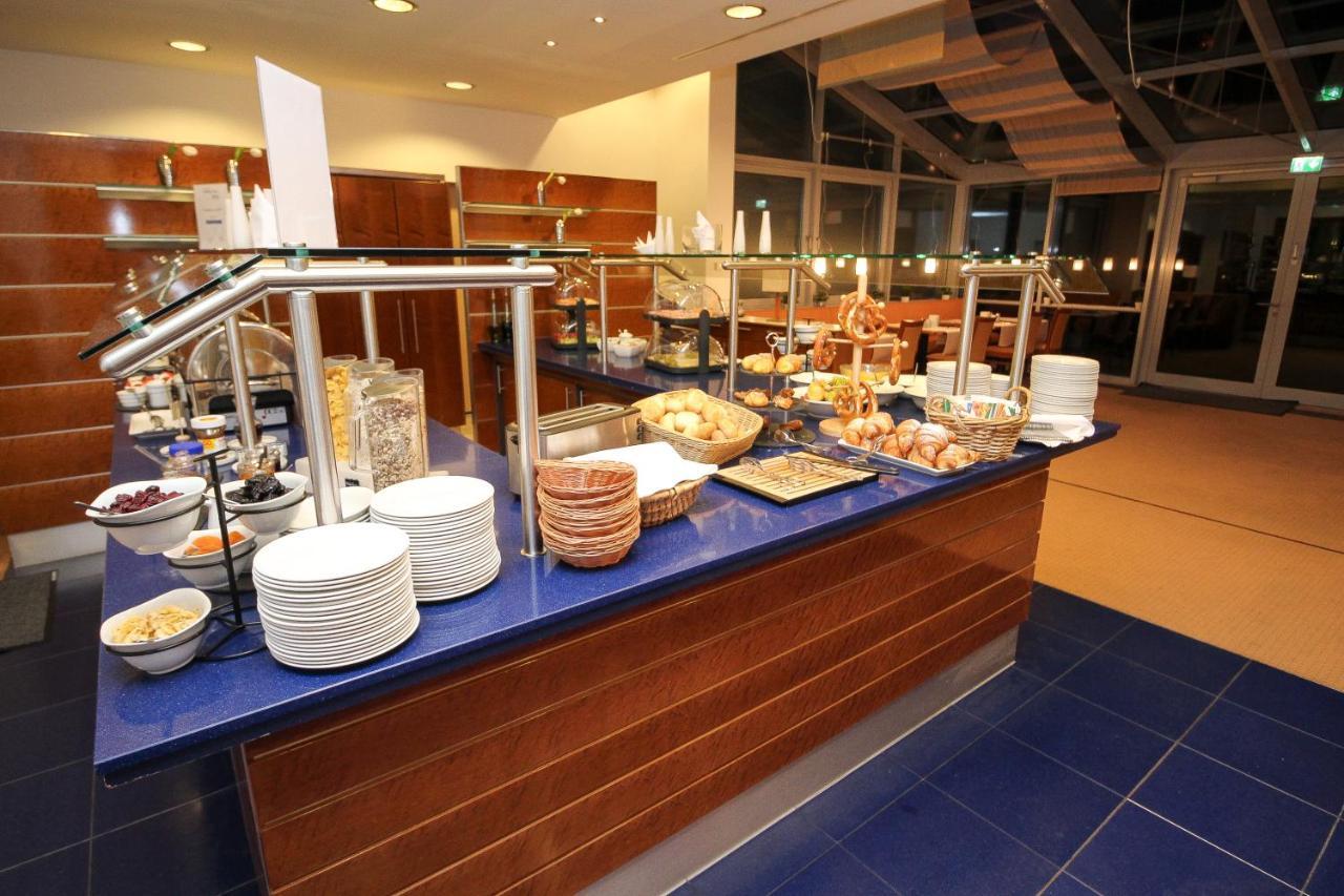 Gastehaus Am Rptc Hotel 3*