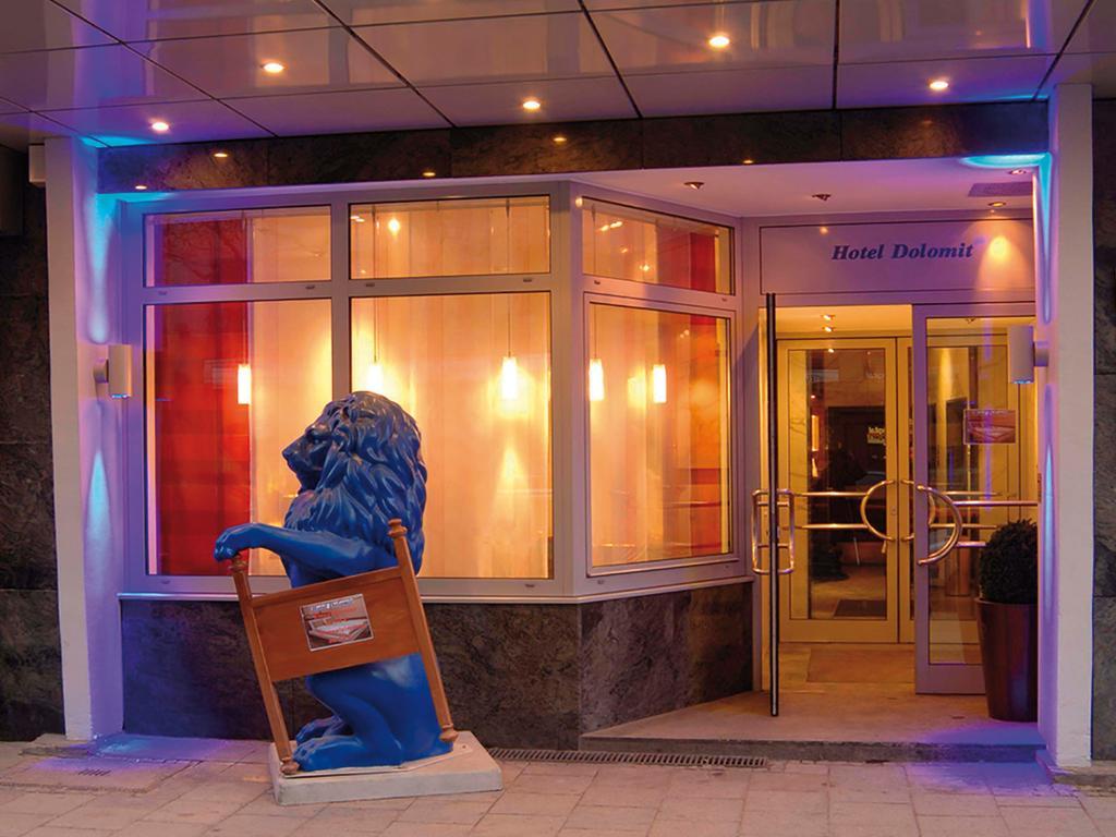 Hotel Dolomit 2*