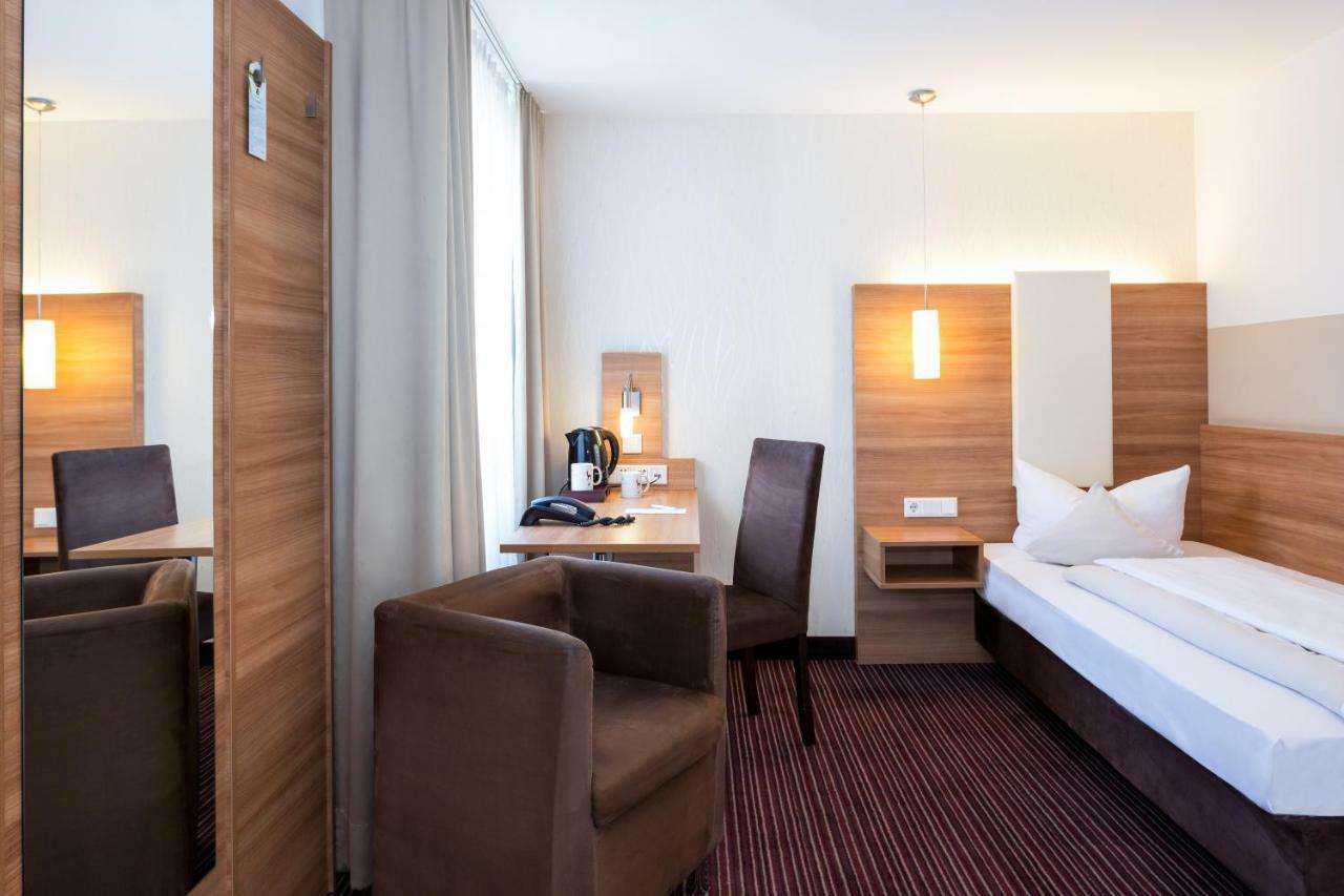 Hotel Cristal Munich
