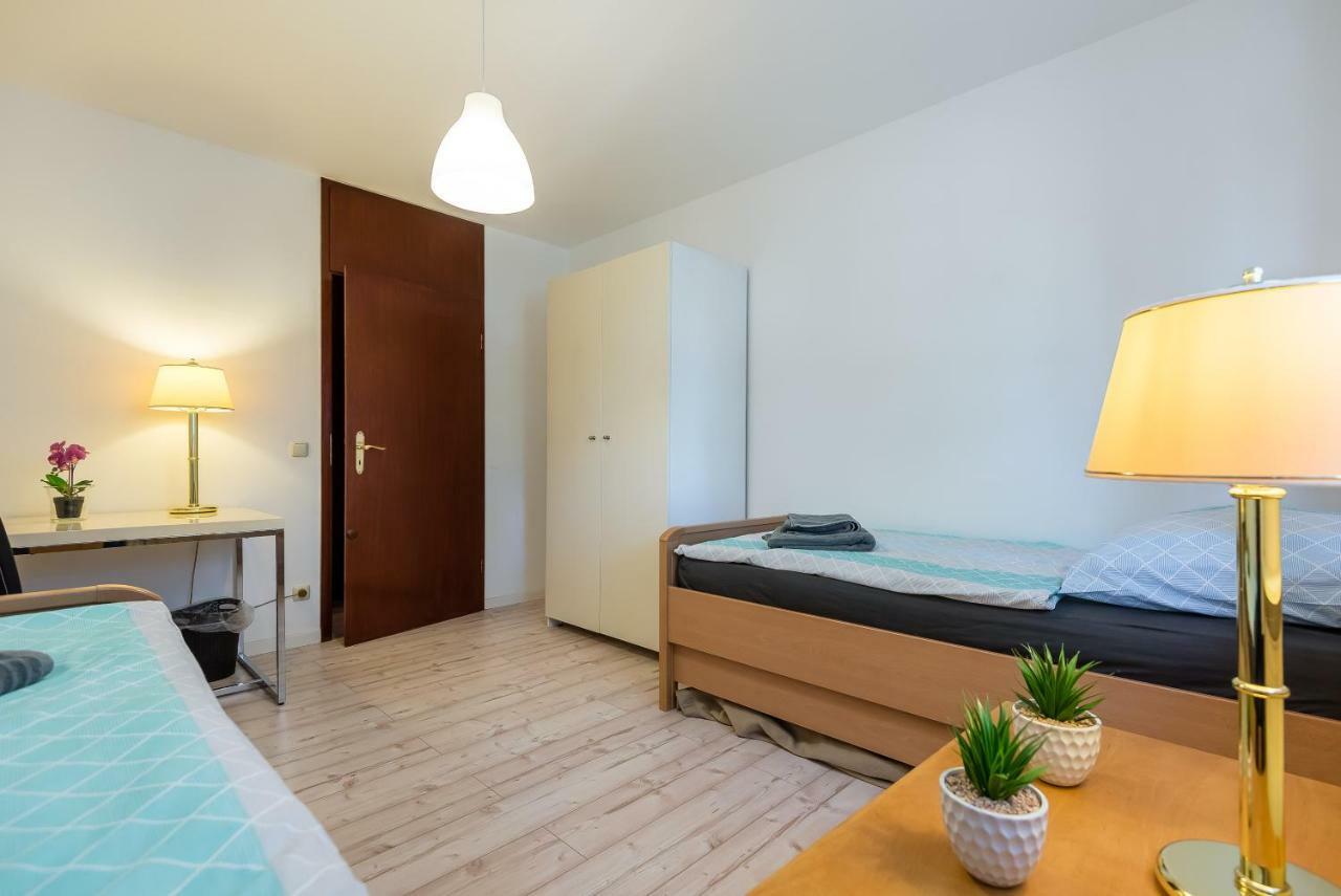 Zeevat Waldperlach Bed & Breakfast 2*