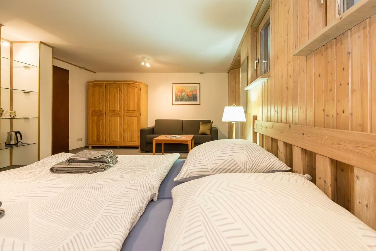 Bed & Breakfast Zeevat Waldperlach 2*
