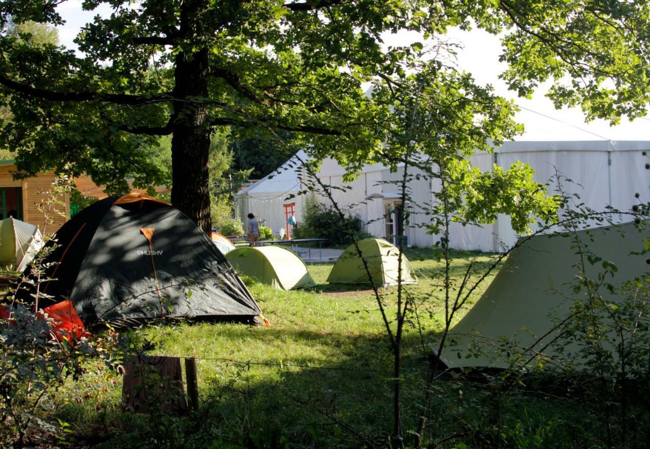 Hostel The Tent - Youth Only - Buchung Leider Nur Bis 30 Jahre Moeglich! Munich