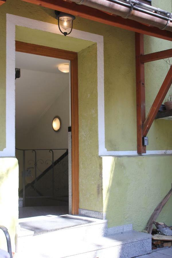 Schwabing- Souterrain * Munich