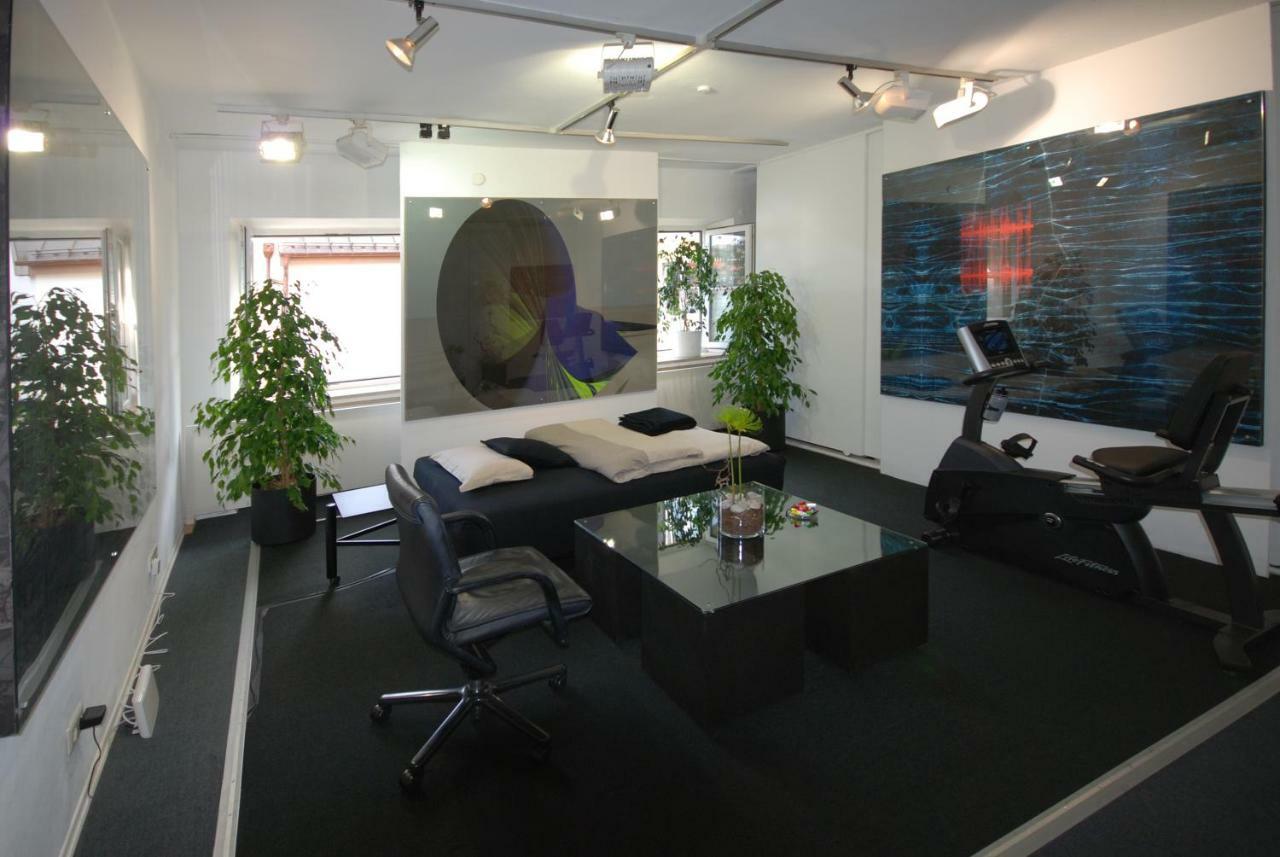 Artist Schwabing Apartment Munich