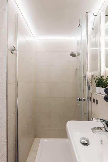 Apartamento Souterrain Solln 20min Oktoberfest/zentrum Munique