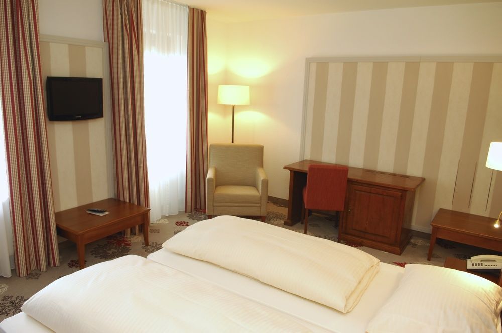 Classik Martinshof, Messe 3* Munich