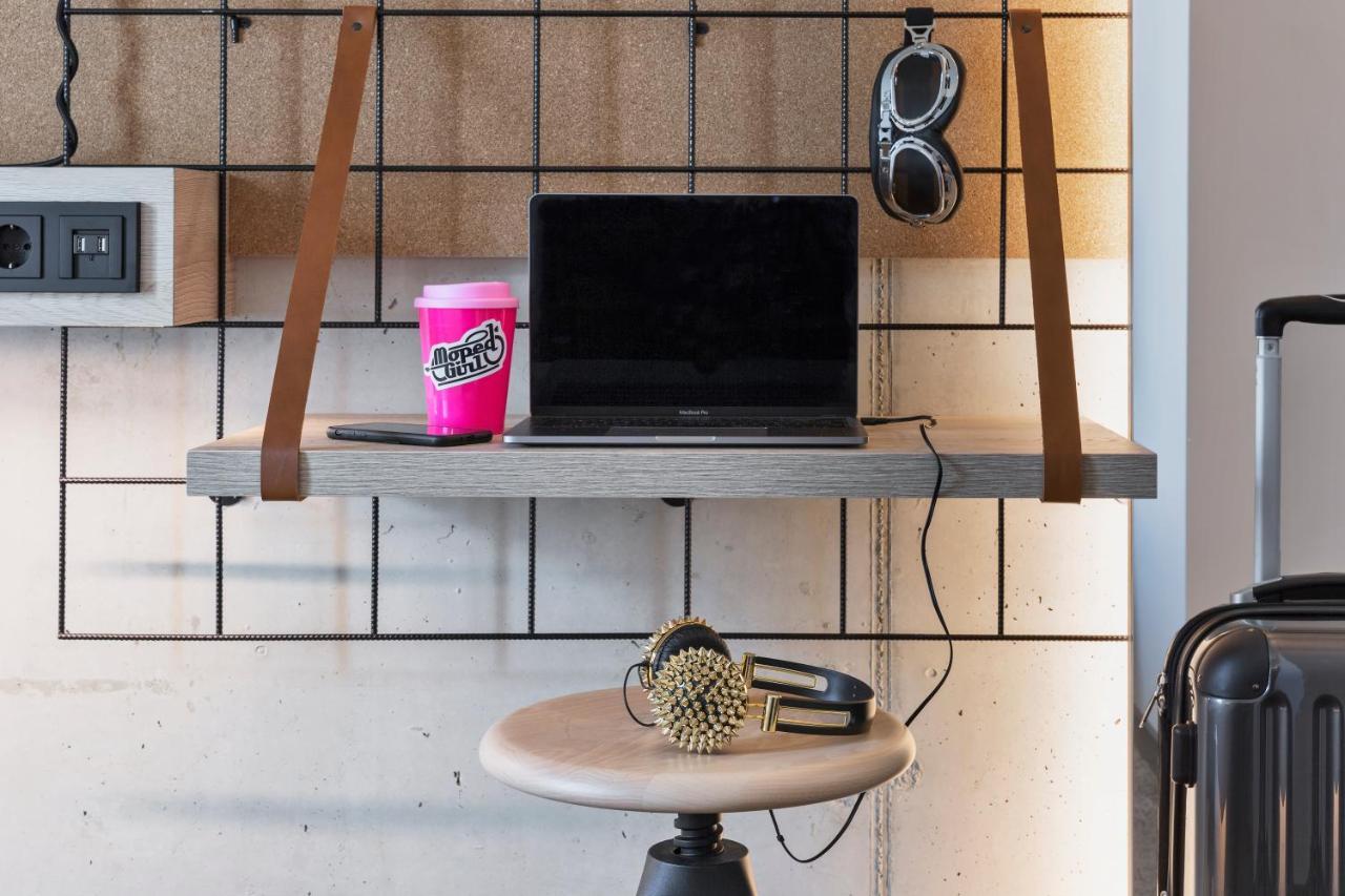 Moxy Ostbahnhof 3*