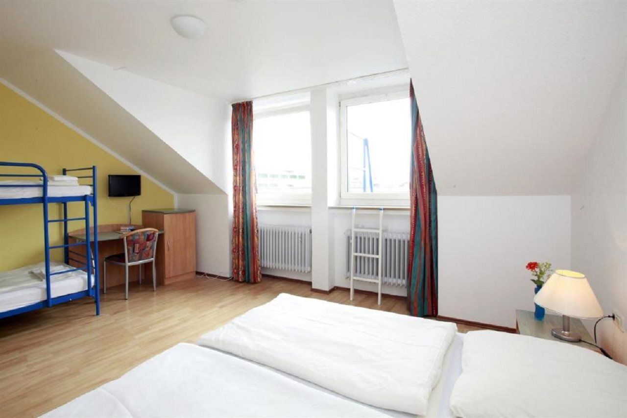 A&o Hauptbahnhof Hotel 2*