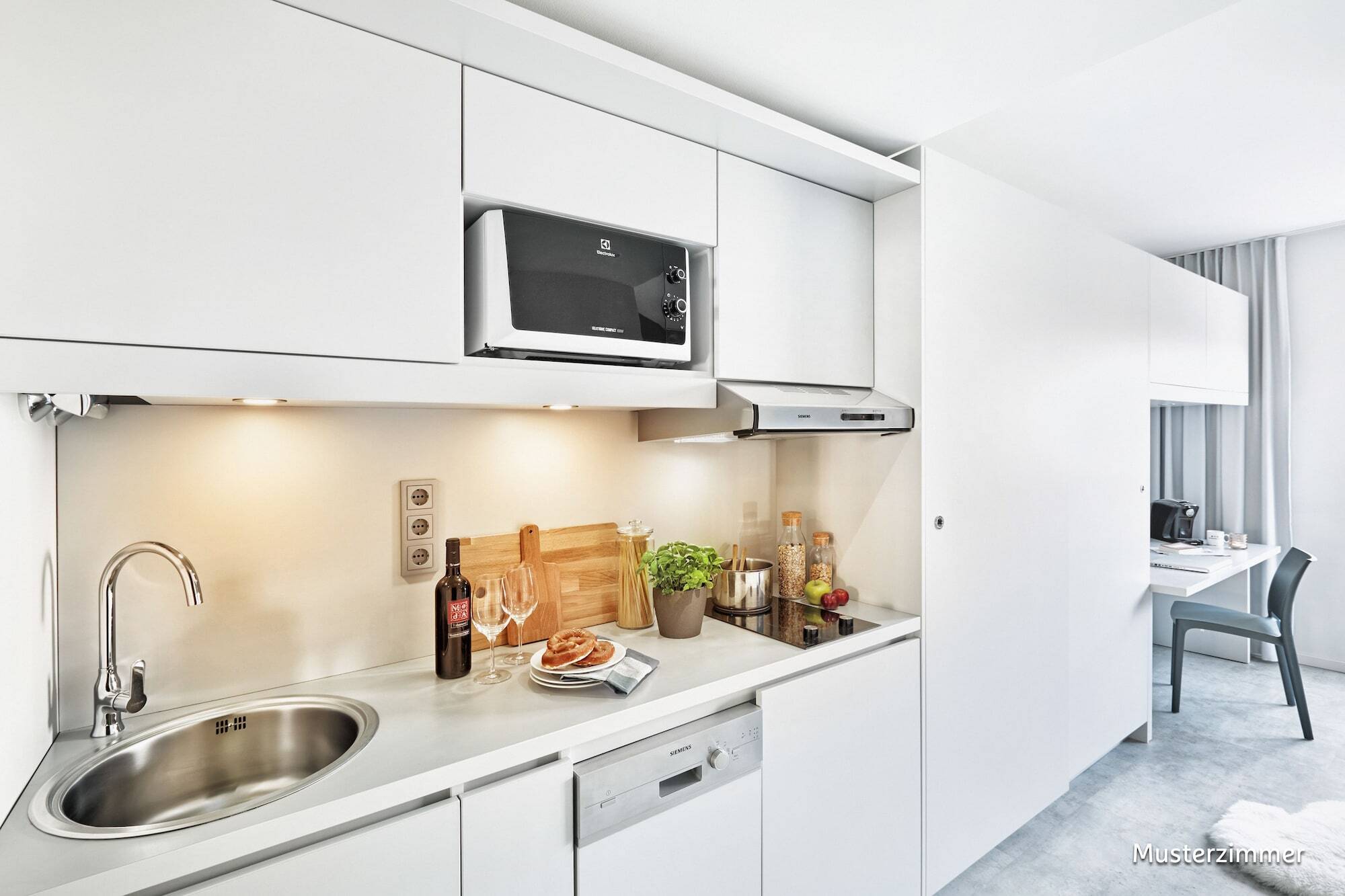 H.ome Serviced Aparthotel 3*