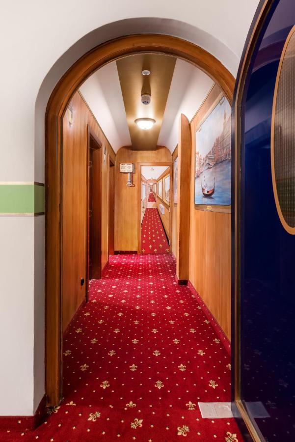 Hotel Du Train 3*
